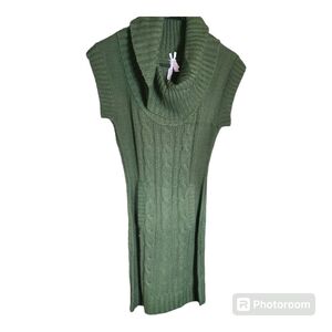 Derek Heart Green Sweater Dress   NWT Size S